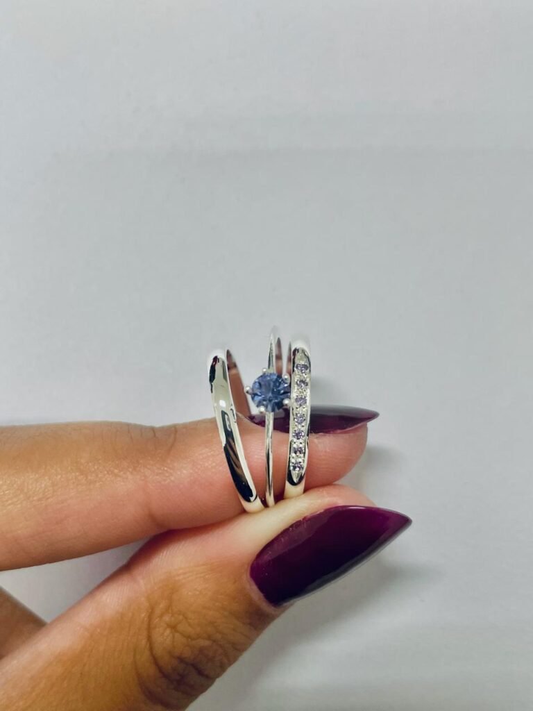 Aliança De Namoro 2mm Joias De Prata 950 Com Anel Solitário De Prata (cópia)