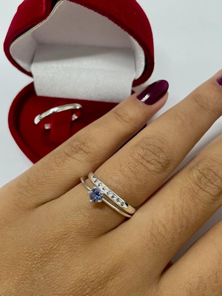 Aliança De Namoro 2mm Joias De Prata 950 Com Anel Solitário De Prata (cópia)